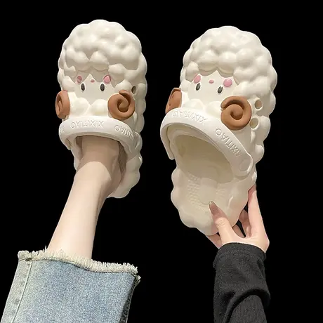 外穿洞洞鞋女夏季卡通可爱小羊踩屎感厚底防滑包头两穿沙滩凉拖鞋商品大图