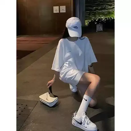 欧货大版宽松短袖t恤女2024年夏季新款潮牌时尚半袖独特别致上衣图片