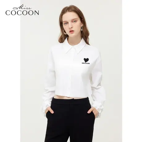 【秋上新】missCOCOON爱心绣花上衣2023秋装新款女装短款长袖衬衫商品大图