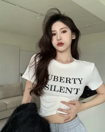 夏季设计感小众字母印花短袖t恤辣妹短款修身显瘦上衣打底衫女装商品大图