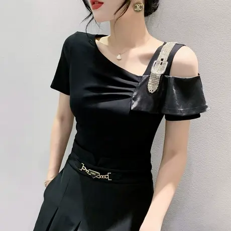 2023夏季新款时尚斜领t恤女短袖欧货性感露肩上衣设计感洋气小衫商品大图