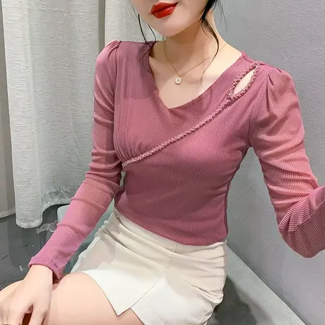 性感镂空V领长袖T恤女士秋装欧货内搭网纱打底衫设计感钉珠上衣潮图片