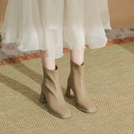 2024秋冬季新款韩版显瘦高跟短筒靴时尚粗跟切尔西靴短靴女小个子商品大图