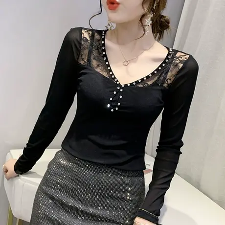 2024春装新款性感镂空V领T恤蕾丝拼接上衣洋气质内搭打底衫女长袖商品大图