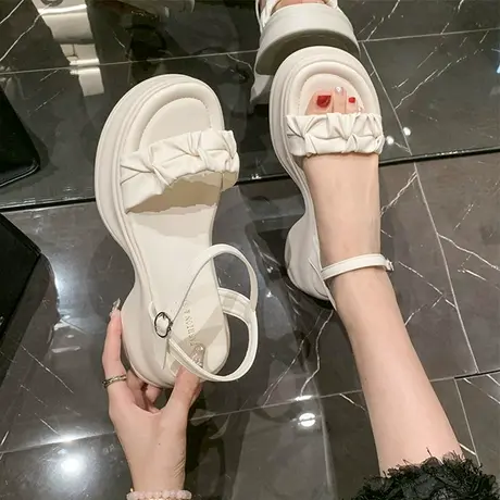 厚底休闲凉鞋女轻便百搭外穿一字扣带凉鞋2023夏季新款露趾沙滩鞋图片