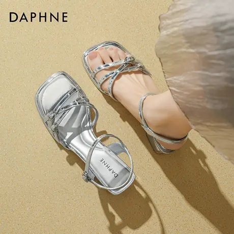 达芙妮银色凉鞋女2026新款夏季外穿粗跟一字带高跟鞋子绝美不累脚图片