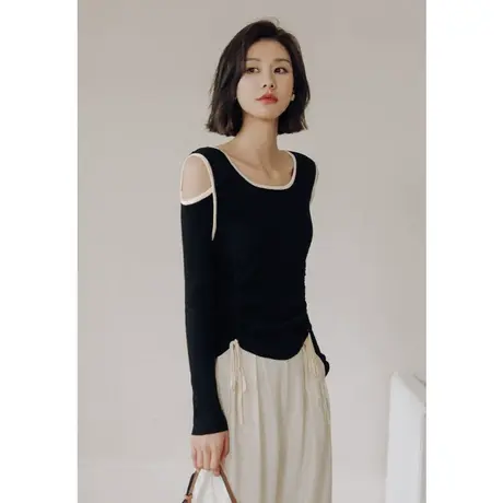 弥古小香风法式黑色针织衫长袖露肩设计感上衣女秋挖肩毛衣打底衫图片