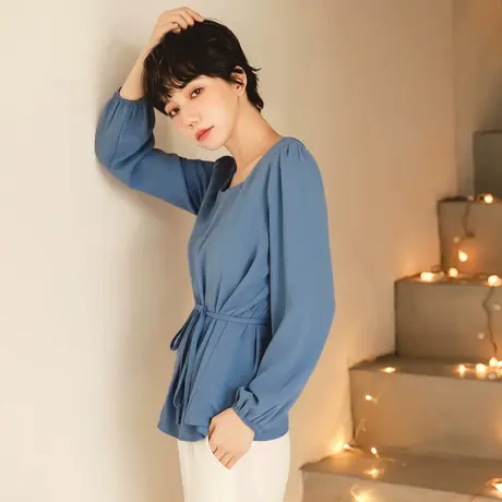 桔熊春秋季通勤气质不对称设计感收腰绑带方领上衣女大码AB16660商品大图