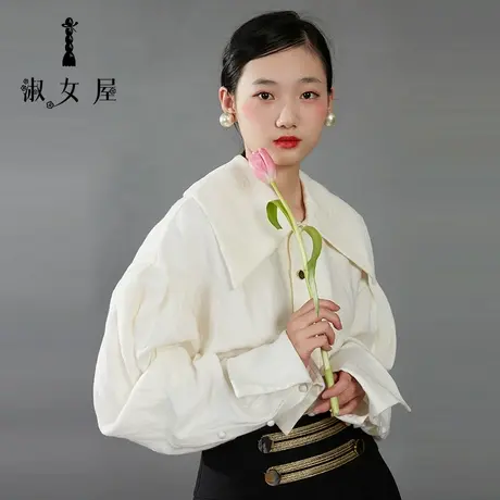 淑女屋女士衬衫上衣衬衣长袖宽松休闲白色方领绣花衬衣图片