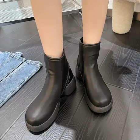 白色厚底时装短靴女夏季2023新款春秋马丁靴小个子弹力瘦瘦单靴女图片