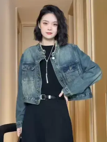 2023秋季新款复古韩版时尚休闲短款立领小众牛仔长袖百搭外套女潮图片