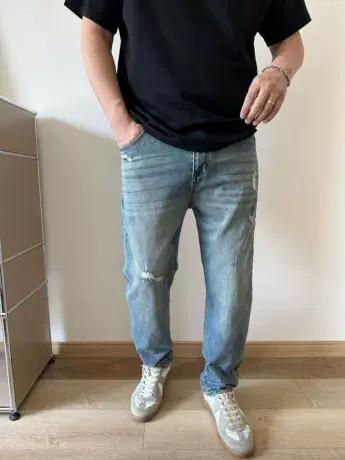 DAEVU夏款薄料破洞浅蓝水洗潮胖子弹力小脚加肥加大码男士牛仔裤商品大图