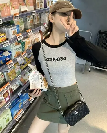 美式复古拼色辣妹T恤长袖字母刺绣螺纹2024早秋短款纯欲露脐上衣商品大图