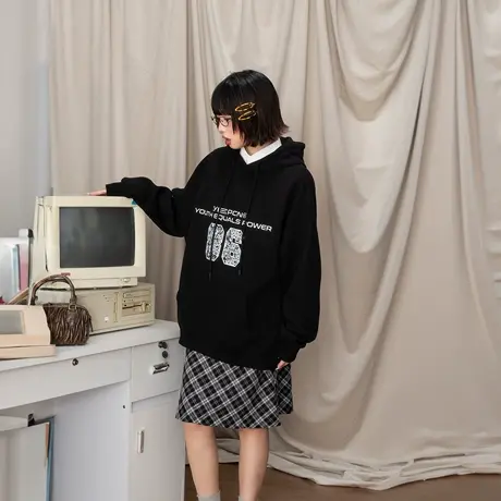 YEP复古黑色印花连帽卫衣女春秋2025新款套头美式帽衫宽松外套潮商品大图