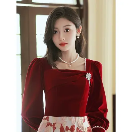 长袖敬酒服新娘2023新款秋冬季酒红色订婚晚礼服女钉珠方领高级感商品大图