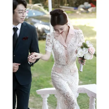 订婚礼服敬酒服2023新款新娘高级感回门服蕾丝西装领两件套修身商品大图