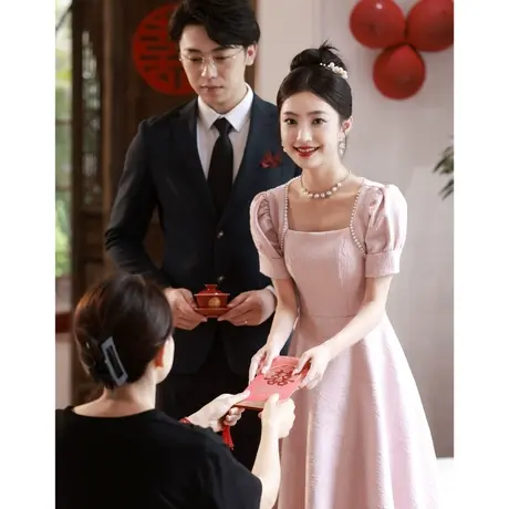 粉色礼服女法式敬酒服新娘结婚当天便装回门订婚连衣裙日常可穿图片