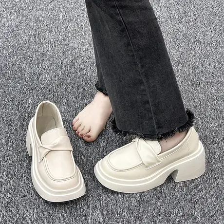 法式赫本风小皮鞋2023新款白色粗跟厚度复古百搭英伦一脚蹬乐福鞋商品大图