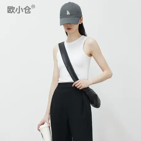 欧小仓 ins博主 坑条弹力针织挖肩不漏副乳 小圆领T恤背心图片