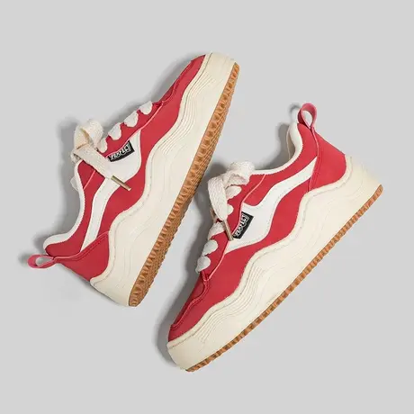 Betoo 波浪运动鞋女2022秋冬季新款超火厚底面包帆布鞋复古板鞋商品大图