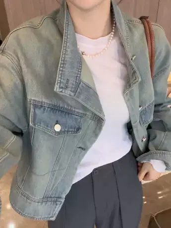 设计感小众牛仔短外套女复古秋季新款立领夹克炸街显瘦别致上衣潮图片