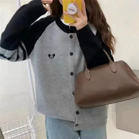 2023年早春秋季新爆款女装毛衣外套宽松减龄漂亮洋气插肩针织开衫图片