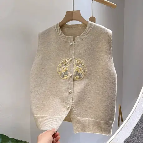 针织马甲背心女2024年春季新款设计感圆领刺绣洋气内搭马夹上衣女图片