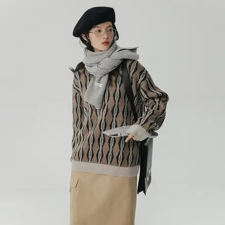 omont蛋挞家 圆领提花套头毛衣女秋冬新款复古宽松加厚针织上衣图片