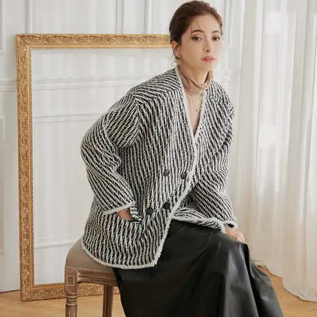 桔熊秋冬季复古廓形针织外套V领宽松高级感夹棉棉衣女大码EA3531图片