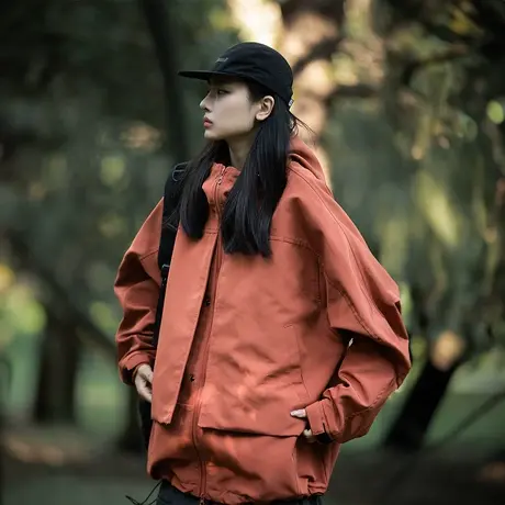 潮牌假两件冲锋衣女连帽外套春秋2023新款复古情侣装宽松运动夹克商品大图