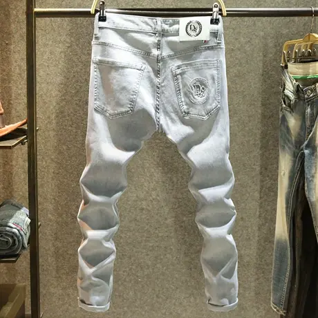 高端大牌后袋烫印修身牛仔裤男款夏季灰色休闲长裤欧货潮牌小脚裤商品大图