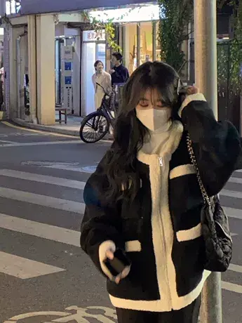 小香风羊羔毛外套女2022新款秋冬小个子高级感开衫加绒加厚棒球服商品大图