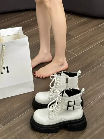 厚底粗跟系带短靴女秋冬季新款时尚百搭皮带扣马丁靴法式单靴潮图片