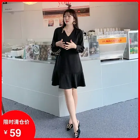 显瘦大码连衣裙2024早秋季新款V领法式设计感气质轻奢胖mm小黑裙商品大图