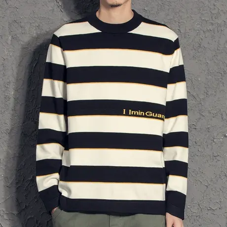 奕飏撞色条纹长袖毛衣男 秋冬款圆领套头字母线衫港风潮牌上衣ins图片