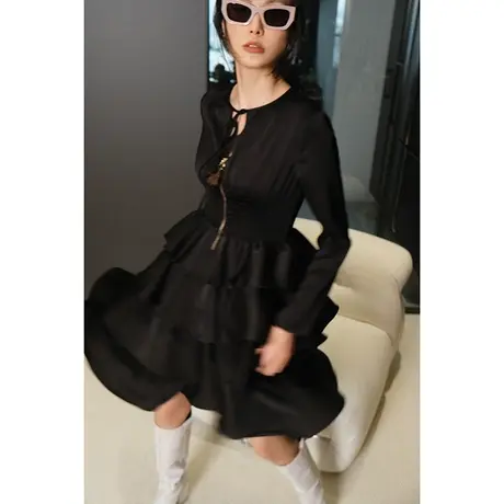春夏季新款圆领弹力收腰蛋糕裙时尚优雅不规则女士蓬蓬裙连衣裙女图片