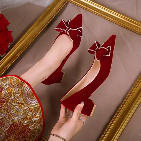 婚鞋粗跟女单鞋结婚婚鞋新娘鞋新娘中式红色鞋子不累脚孕妇高跟鞋图片