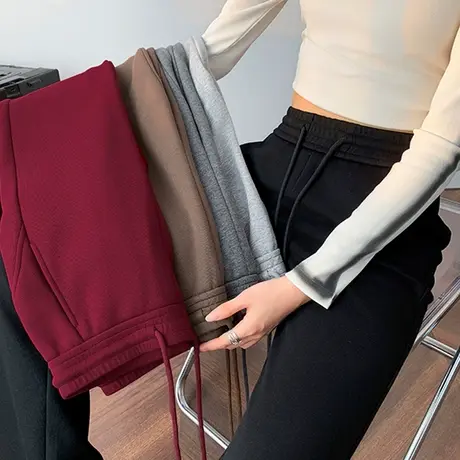 黑色喇叭裤女2024冬季新款高腰弹力垂感休闲修身加绒加厚微喇裤子图片