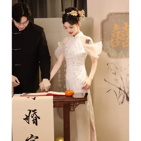 订婚礼服2024新款仙气唯美挂脖敬酒服新娘高级感新中式轻婚纱白色商品大图