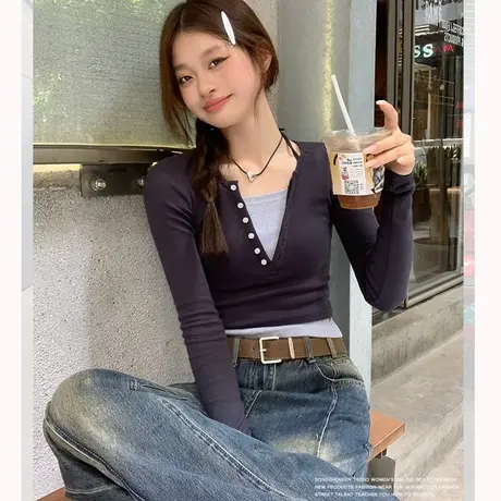 秋冬新款V领假两件长袖T恤女设计感百搭紧身打底衫内搭挂脖上衣潮商品大图