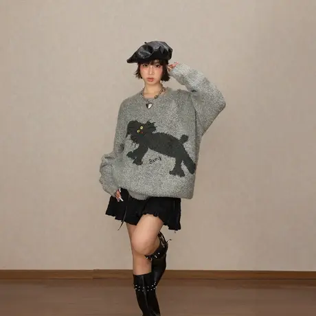 灰色复古猫咪印花圆领毛衣女春秋2025新款套头情侣上衣宽松针织衫商品大图