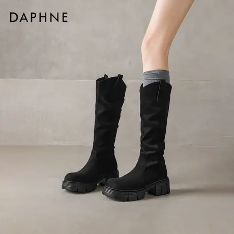 达芙妮黑色长筒靴子2026新款冬季显瘦堆堆靴厚底增高骑士靴高筒靴图片
