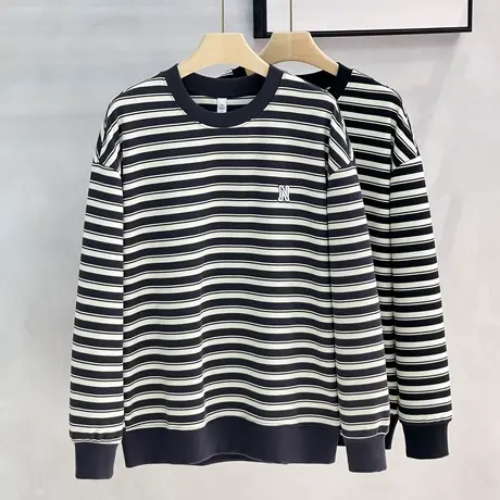 秋冬季新款日系卫衣男装帅气休闲圆领长袖T恤男士条纹宽松打底衫图片