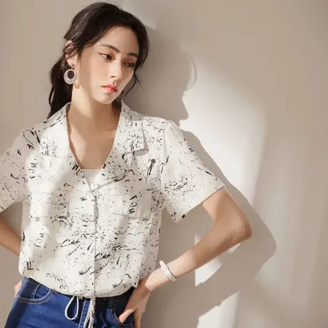 桔熊夏季文艺泼墨印花衬衫领修身下摆抽绳短款上衣女大码AB16864商品大图