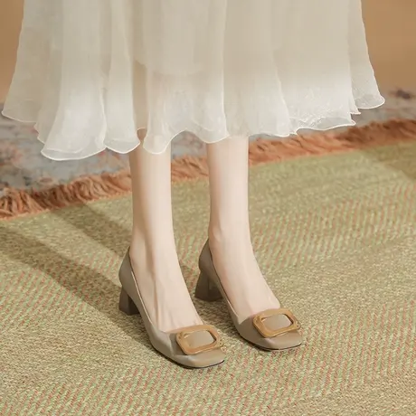 法式粗跟高跟鞋女2024年新款秋季方扣晚晚风方头气质软皮中跟单鞋图片