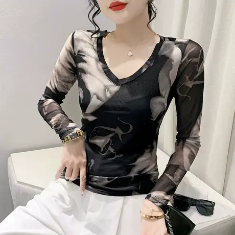 气质网纱防晒罩衫女长袖2023夏装新款性感V领T恤扎染印花修身上衣商品大图