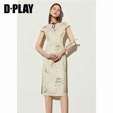 DPLAY新中式国风杏色印花立领水滴门襟撞色盘扣下摆侧开衩旗袍裙图片
