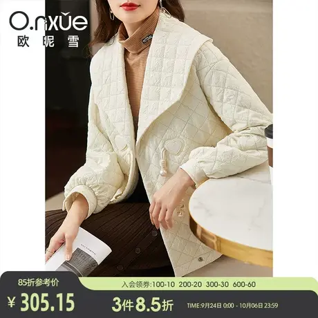 欧昵雪2023冬季新款时尚翻领对扣减龄菱格棉服外套女长袖宽松棉衣图片