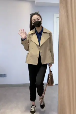 时尚气质翻领通勤风衣女2023春秋季新款百搭抽绳小个子短款外套商品大图