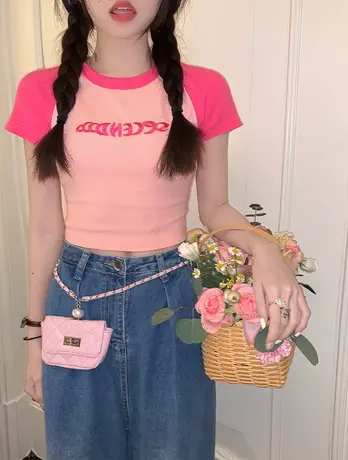 正肩短袖t恤女2024年新款夏季美式复古字母刺绣紧身短款插肩半袖商品大图